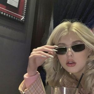 Meet your Posher, Sally